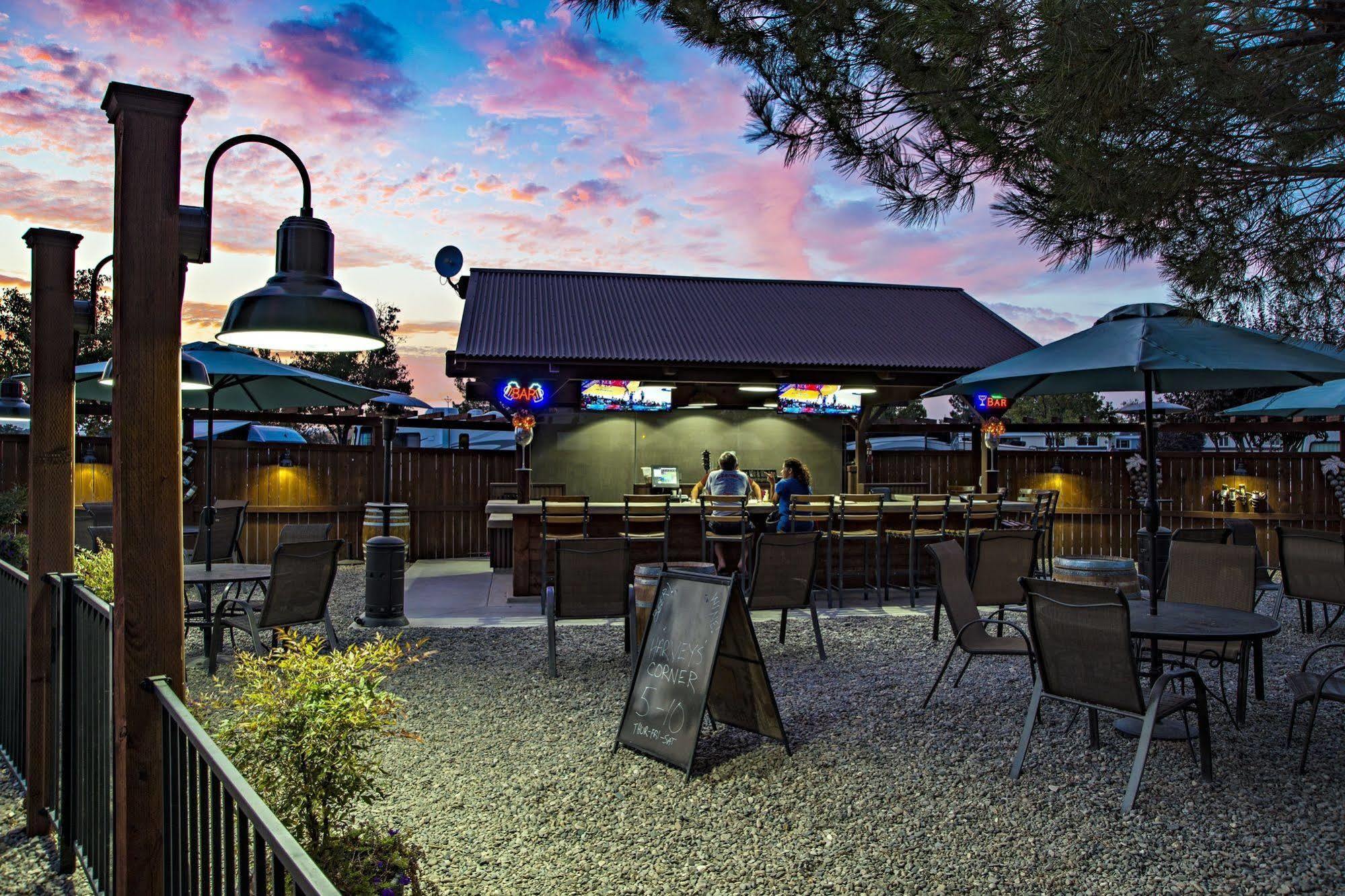 Sun Outdoors Central Coast Wine Country El Paso de Robles Exterior foto