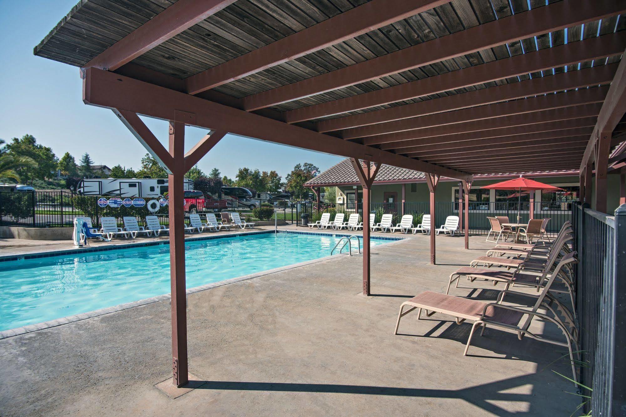 Sun Outdoors Central Coast Wine Country El Paso de Robles Exterior foto