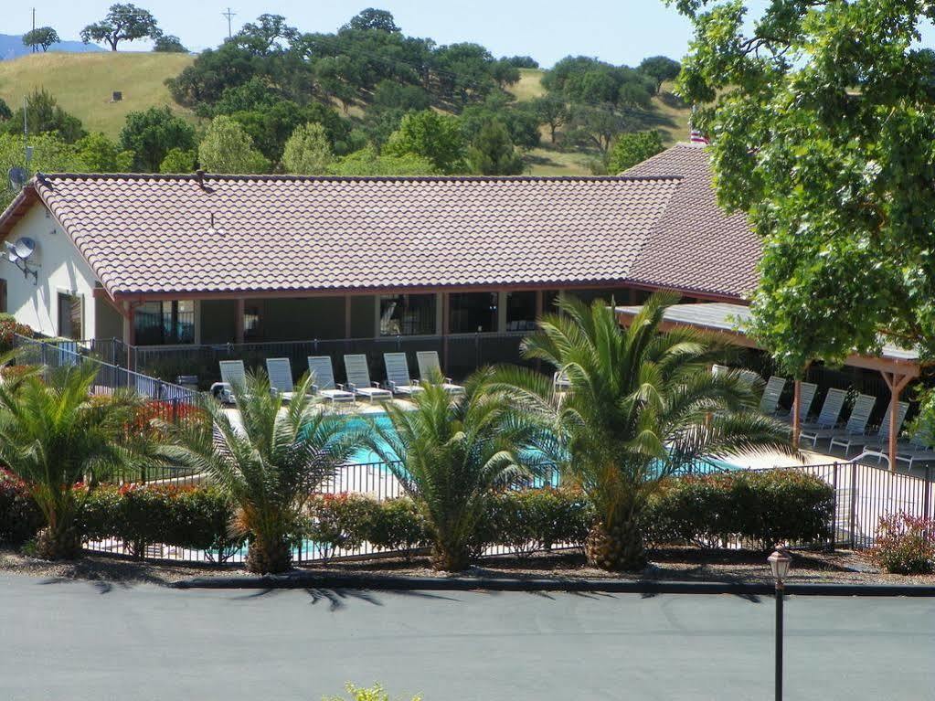 Sun Outdoors Central Coast Wine Country El Paso de Robles Exterior foto